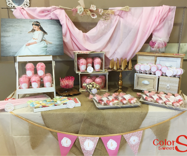 Mesa dulce en tonos rosas Mesas comunión Sevilla