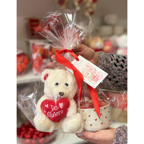 Peluche y tazón Enamorados