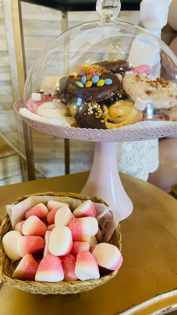 Palmeritas de hojaldre y besitos