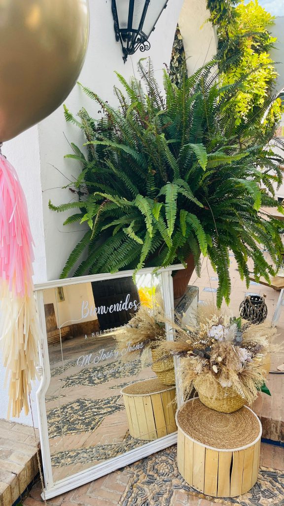 Rincón de bienvenida exterior